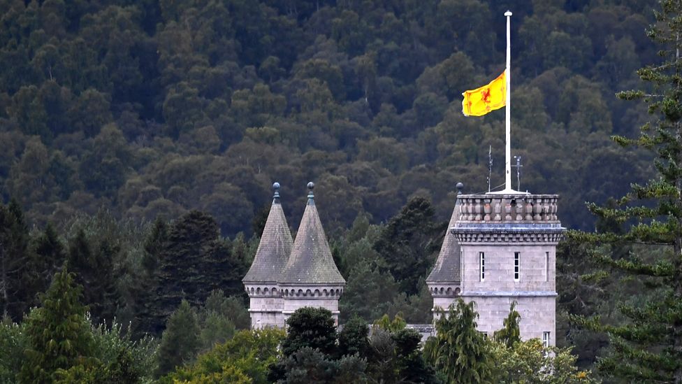 A flag flies at half-mast above Balmoral Castle on 9 September 2022