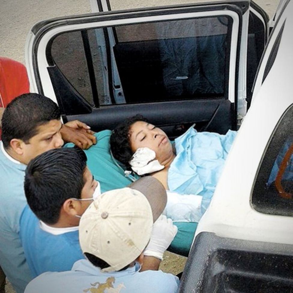 Vilma Trujillo a su llegada al hospital. Foto: La Prensa.