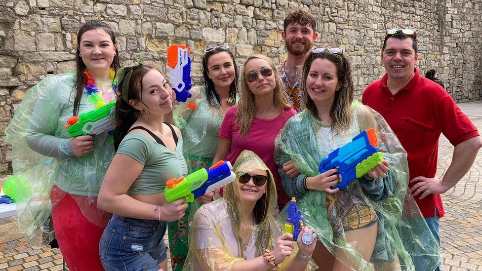 Songkran festival marked with mass water fight in Southampton - BBC News