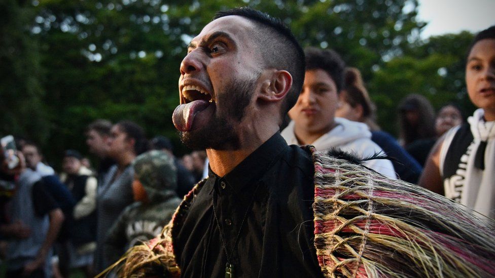New Zealand mourner performing the Haka