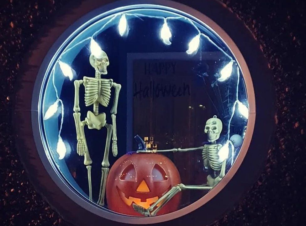 Trina Hodge's window display for Halloween