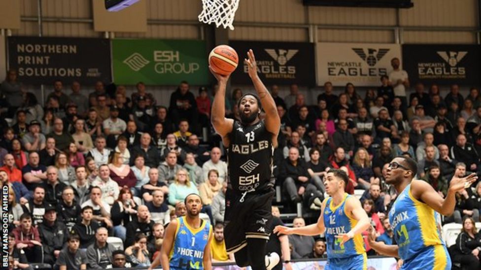 BBL Trophy: Nervous Newcastle Clinch Trophy Final Spot - BBC Sport