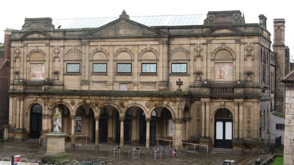 York Art Gallery commended at European awards BBC News