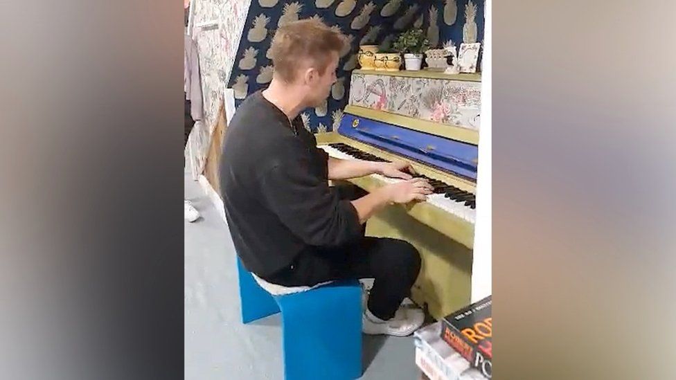 Sam Fender playing the piano at North East Homeless