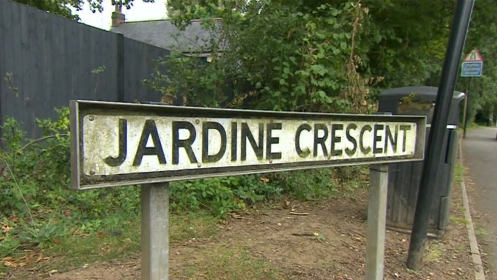 Coventry shooting and crash linked as 'targeted attack' BBC News