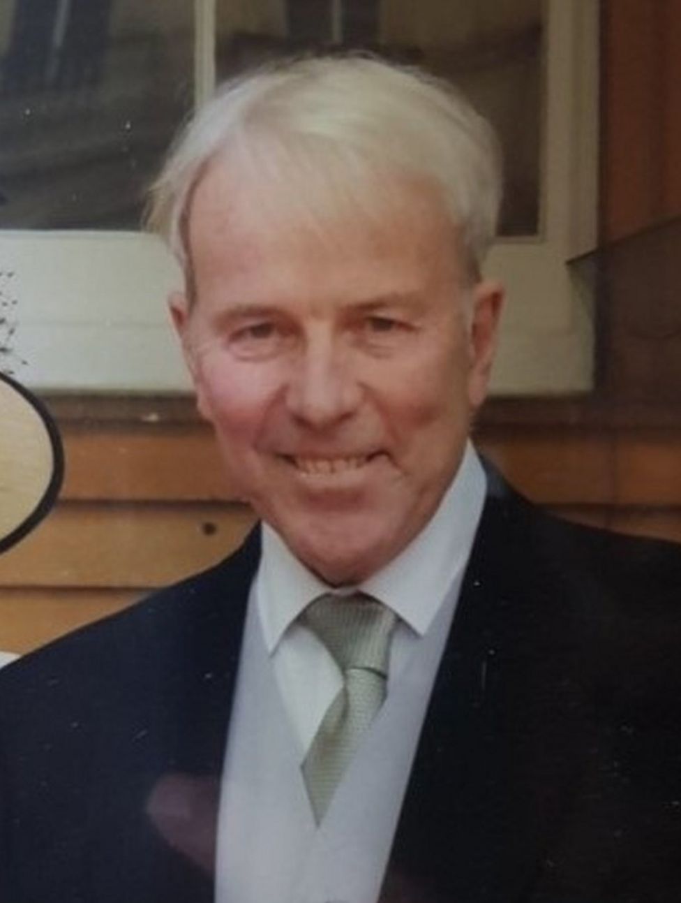 Search ramped up for Kilbarchan OAP with dementia BBC News