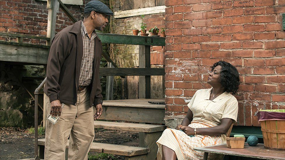 Denzel Washington played Troy Maxson and Viola Davis acted as his wife, Rose in the adaptation of August Wilson's work Fences, about the struggles of a working class African American family in the 1950s