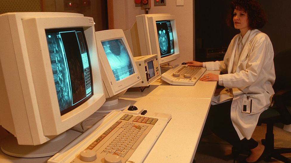 MRI scanning in early 1980s