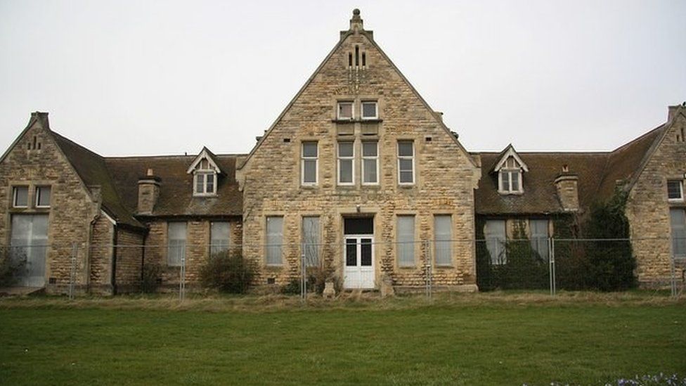 Former Grantham & District Hospital building