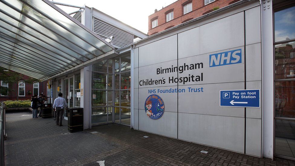 An outside view of the entrance to Birmingham Children's Hospital