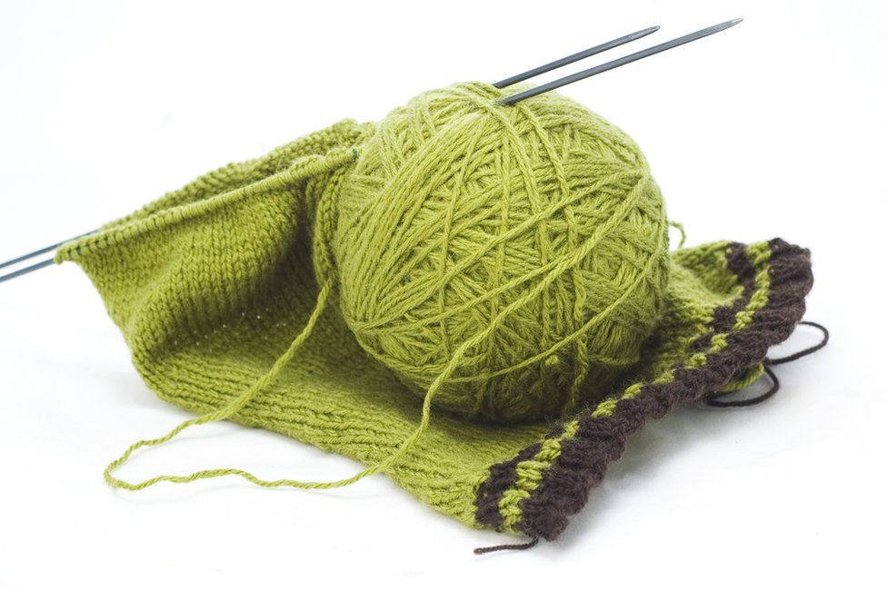 Air passengers passing through Heathrow help knit Nessie BBC News