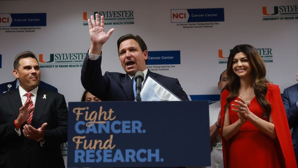 Ron and Casey DeSantis at an event in May 2022.