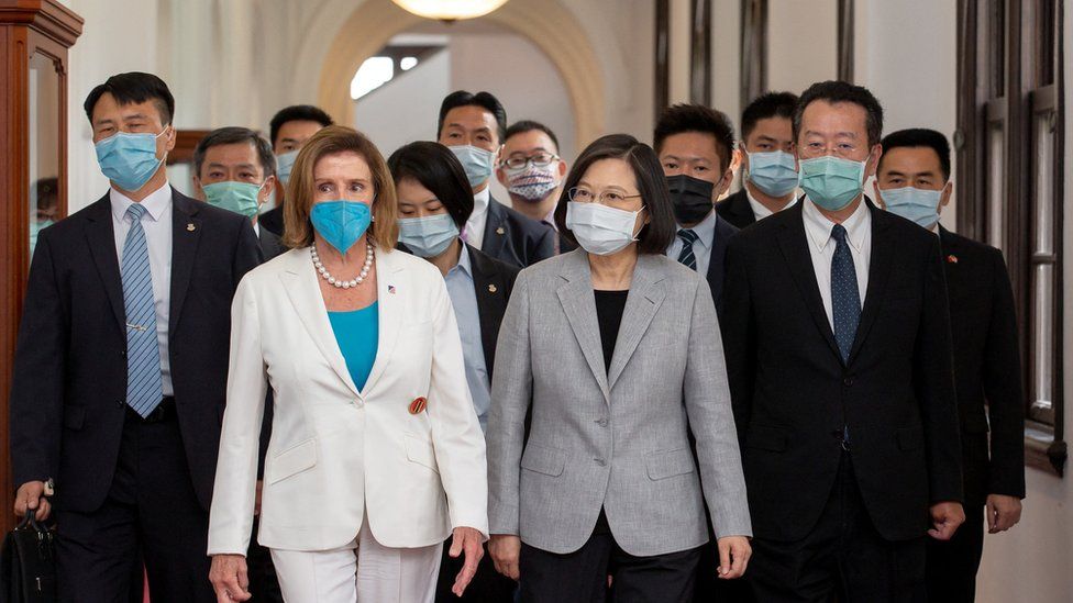 U.S. House Speaker Nancy Pelosi meets Taiwan President Tsai Ing-wen