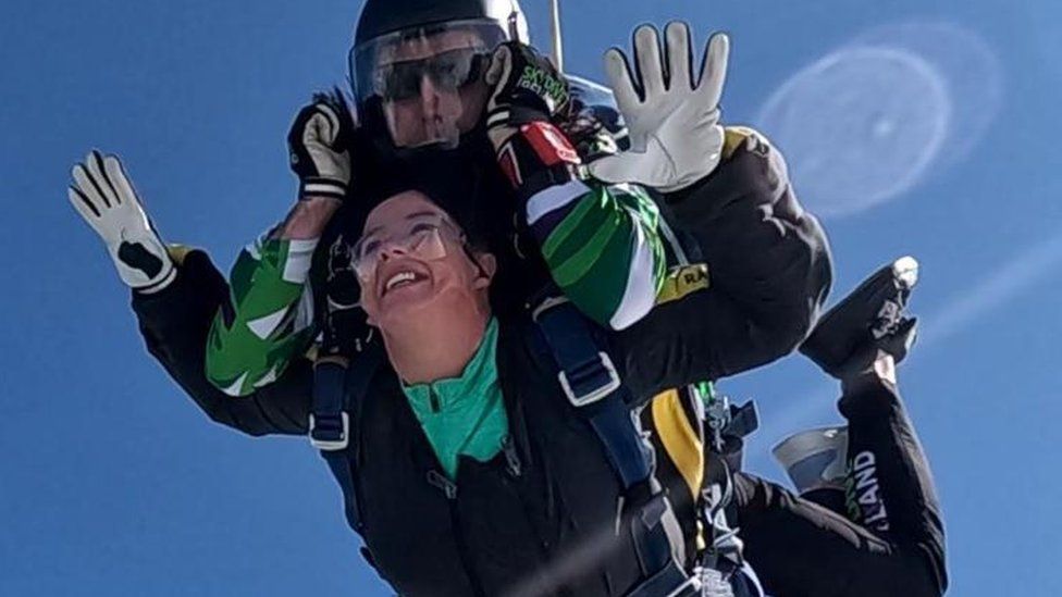 Kate Walls parachute jump