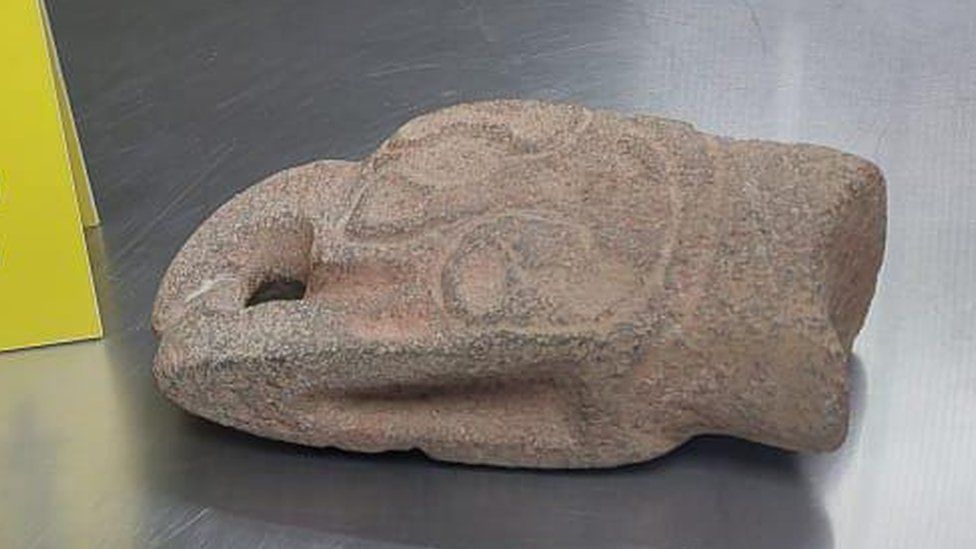 One of the two stone carvings found in the luggage of a US citizen at the airport in Guatemala City