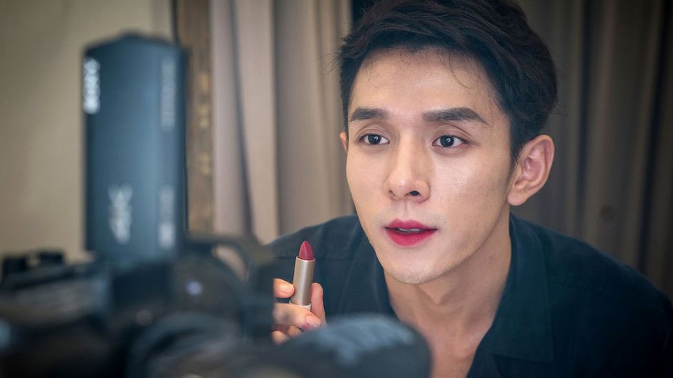 Beauty blogger Austin Li Jiaqi