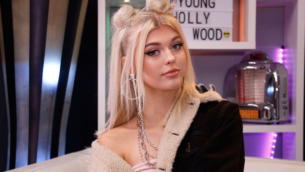 Loren Gray Tiktok Star Glad She Shared Sexual Assault Story Bbc News 0045