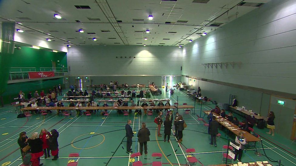 Vote counting in Exeter
