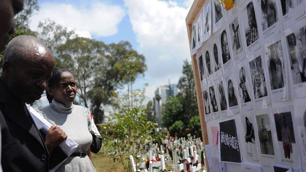 People mourn victims of the Garissa University College attack
