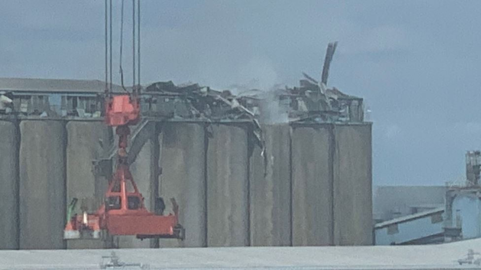 Explosion at grain silo