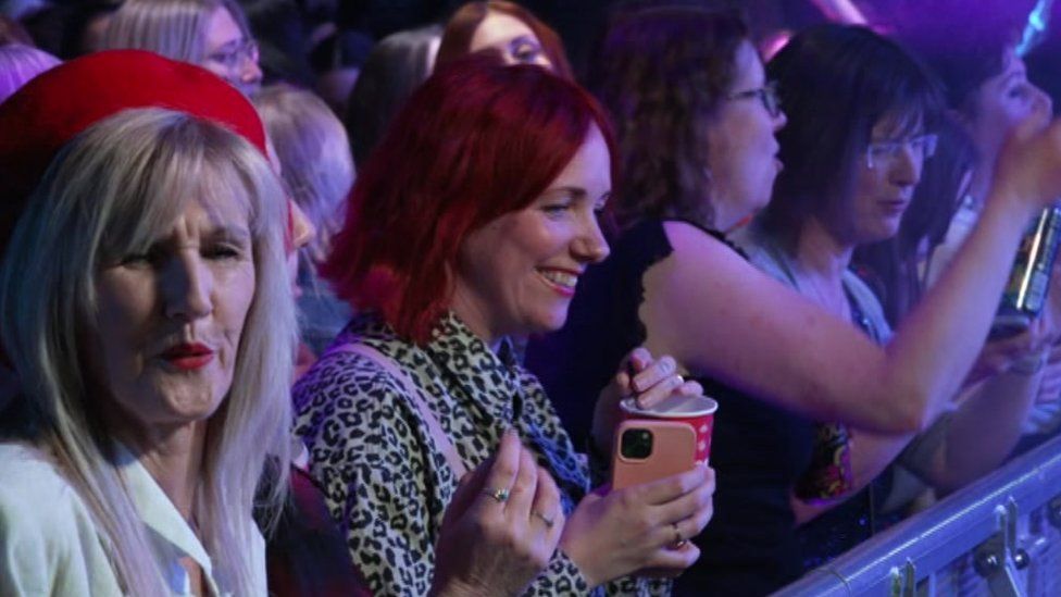 Nottingham over-30s ravers enjoy 'first night out in 20 years' - BBC News