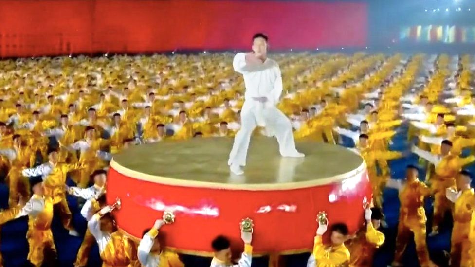 Shaolin performers in the CCTV gala