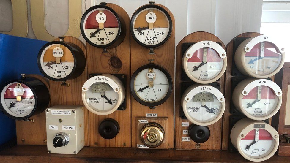 Gauges in the Truro signal box