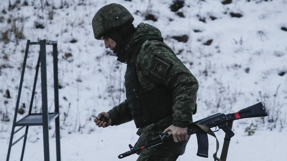 Russian troops train near Moscow