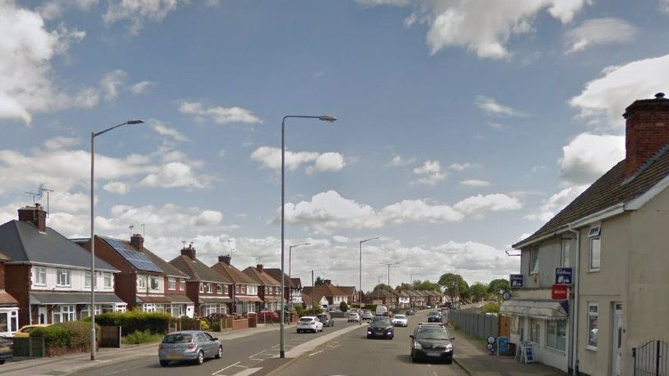 Man who threatened officers with machete arrested BBC News