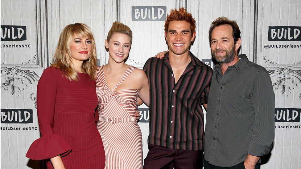 L-R) Madchen Amick , Lili Reinhart, K. J. Apa and Luke Perry attend the Build Series to discuss 'Riverdale' at Build Studio on October 8, 2018