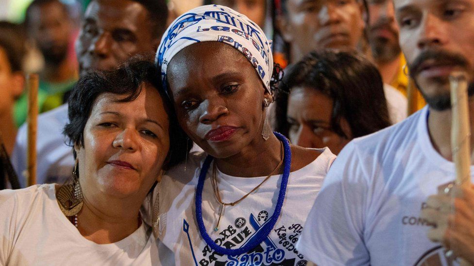 People mourn the death of capoeira master on 10 October