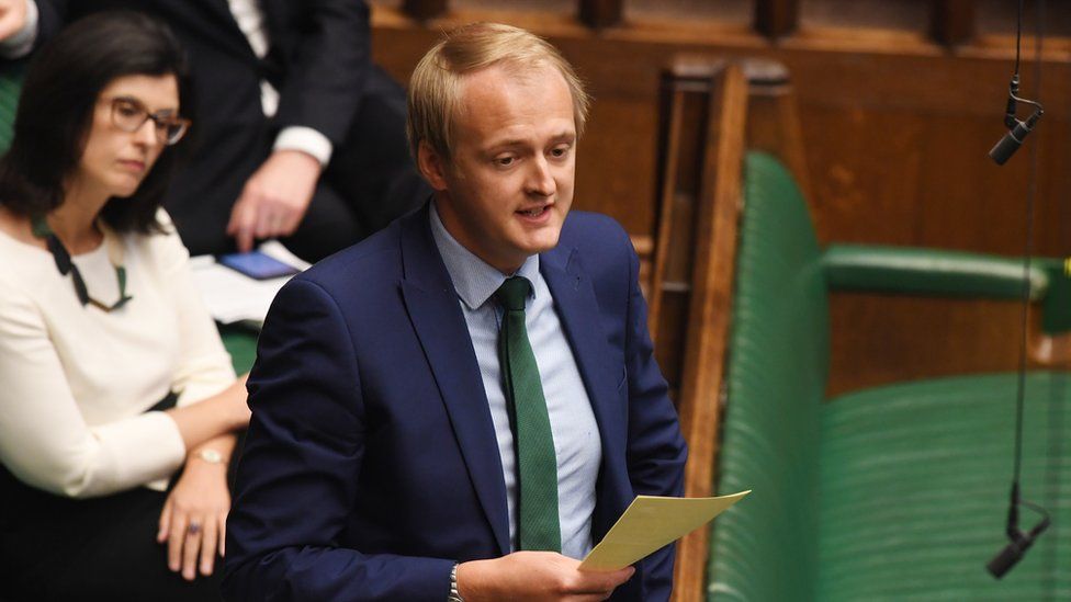 Cadarnhau Gwaharddiad Rhys Ab Owen O'r Senedd - BBC Cymru Fyw