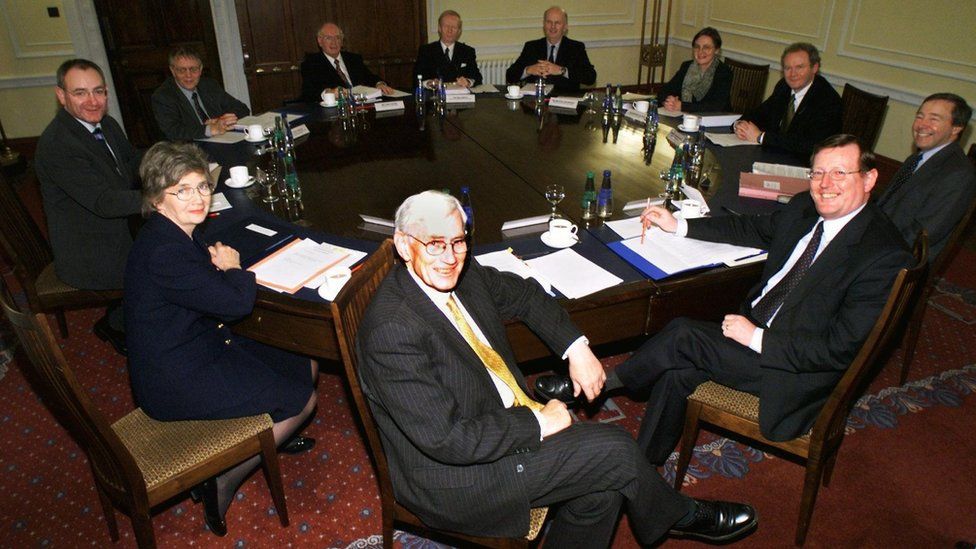 The first meeting of the devolved Northern Ireland Executive in December 1999