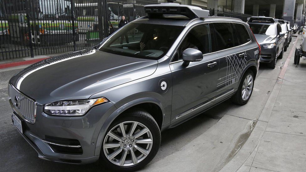 Uber driverless Volvo SUV