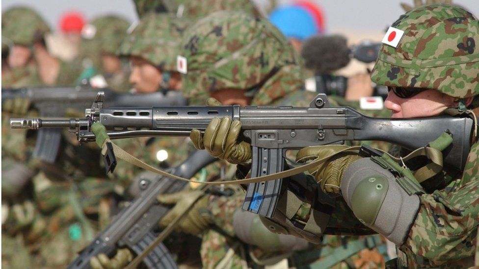 Japanese Self-Defence Forces in Kuwait, November 2004 file picture