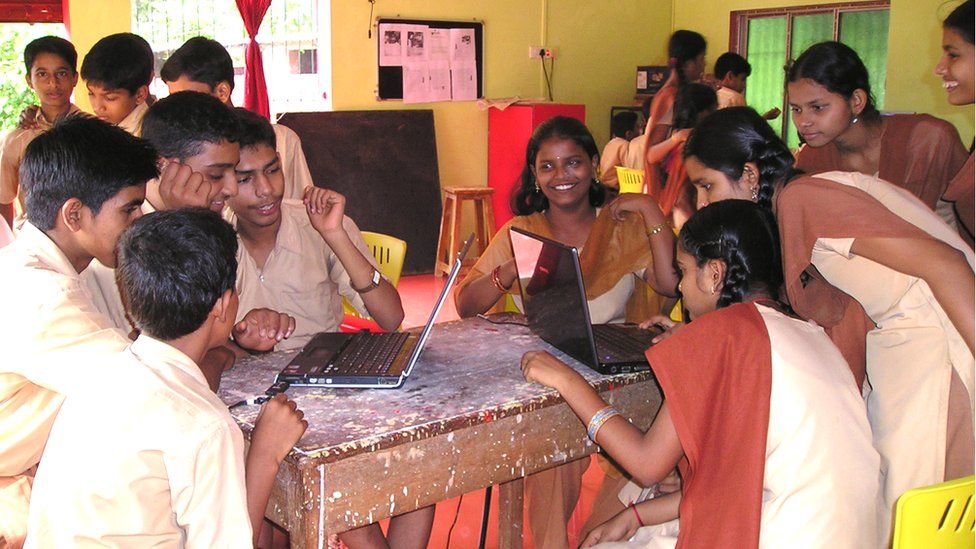 Students in the Sole lab in Gouri's school
