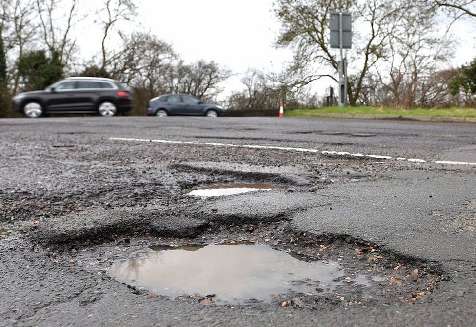 Reality Check: Is our pothole problem getting worse? - BBC News