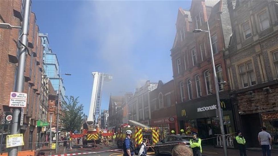 Reading fire Friar Street closed as crews tackle building blaze