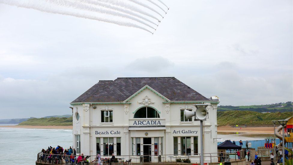 Air show in Portrush wows spectators BBC News