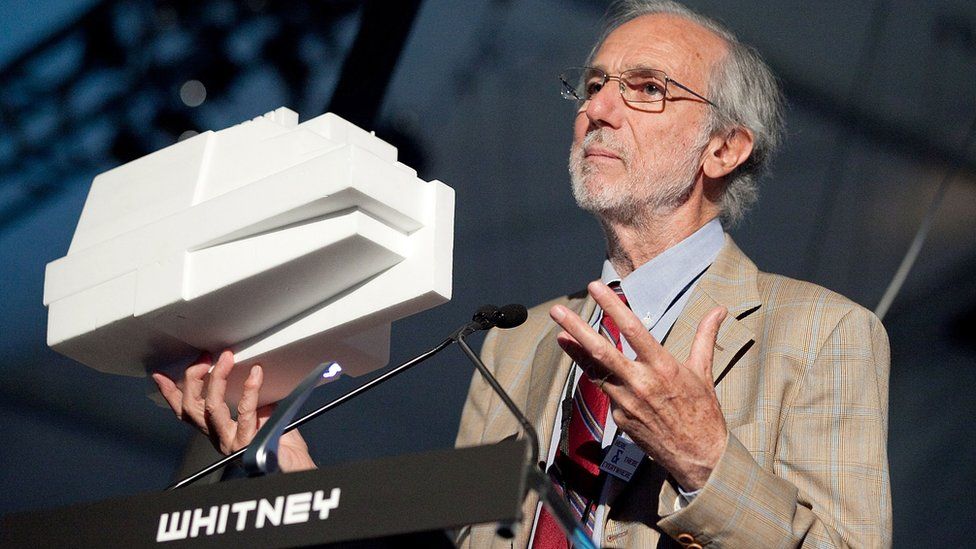 Renzo Piano attends the groundbreaking for the Whitney Museum's new building in 2011