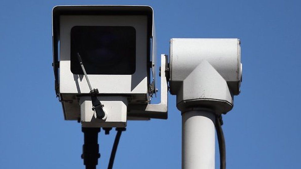 Plan to bring back CCTV in Dyfed-Powys Police area - BBC News