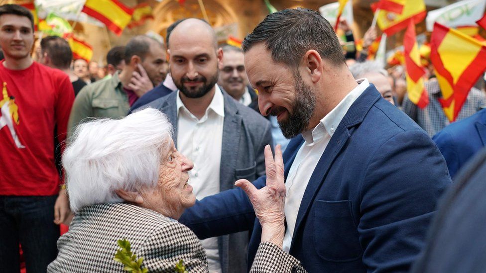 Presidential candidate for the Spanish far-right party Vox Santiago Abascal (C) greets supporters before a campaign rally in Burgos, northern Spain on April 14, 2019, ahead of the April 28 general elections