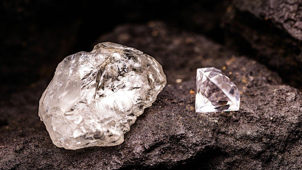 Rare, ancient and pink. The world's most valuable diamonds - BBC