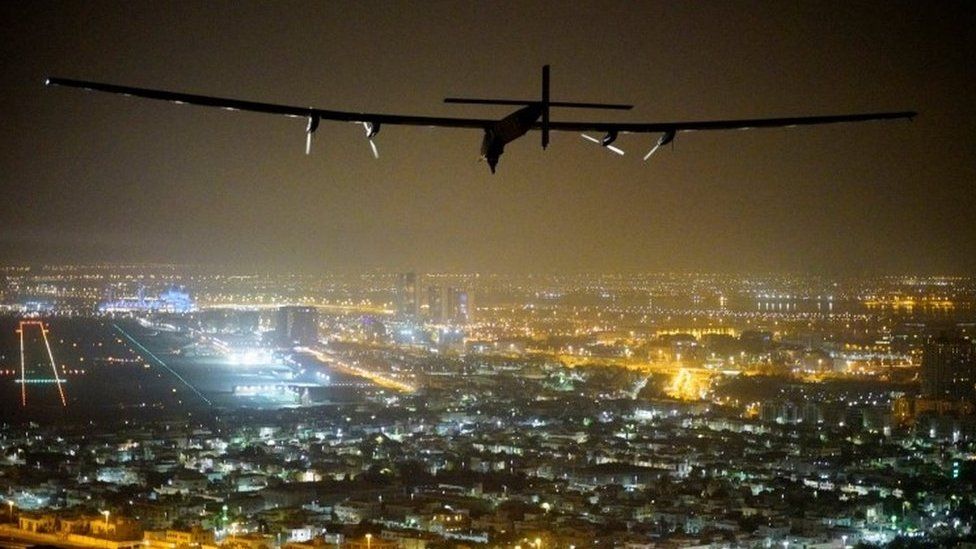 Solar Impulse 2 prepares to land at Abu Dhabi airport, UAE. Photo: 26 July 2016