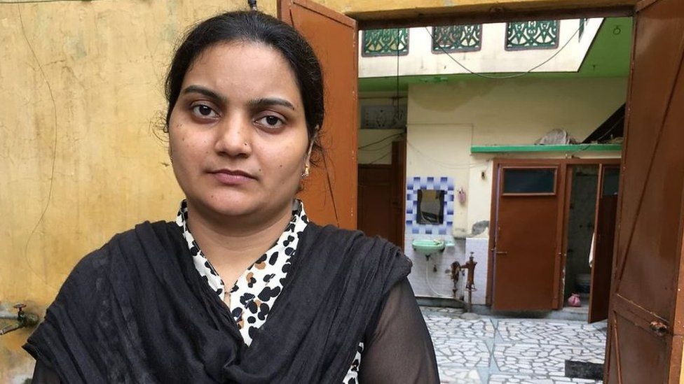 Atiya Sabri tells the story of her legal fight to abolish instant divorce in India.