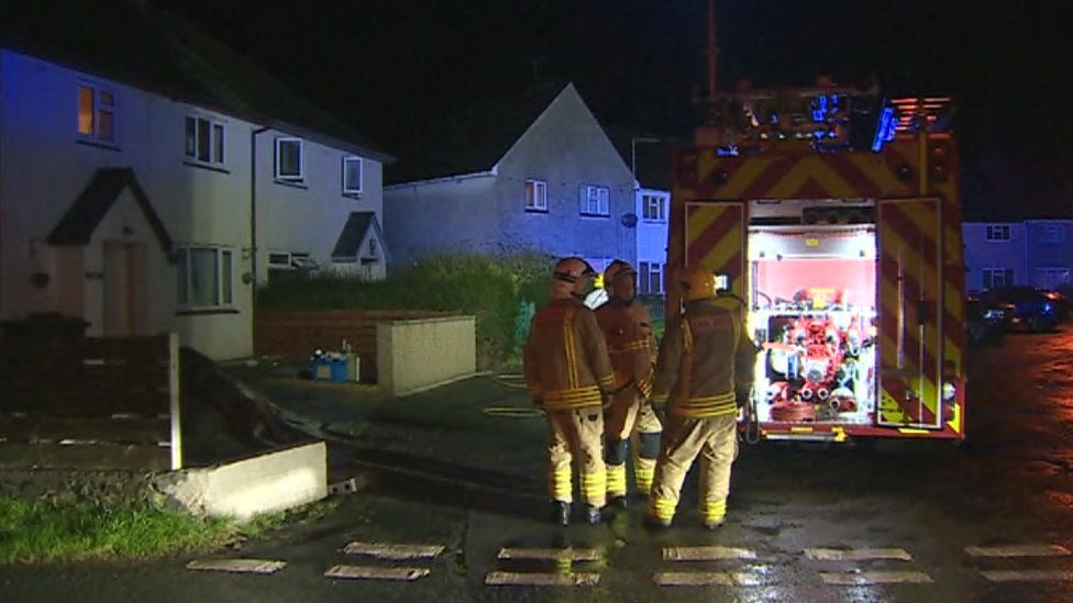 Fatal Caernarfon house fire was 'not suspicious' BBC News