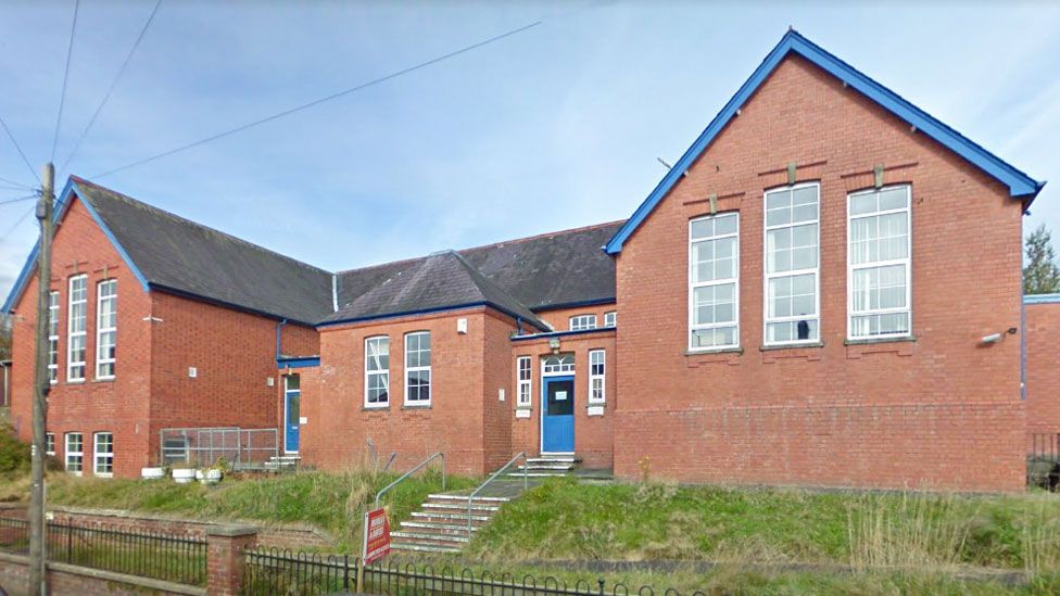 Houses plan at former Lampeter primary school site BBC News