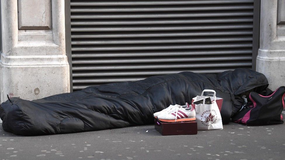 London Had Biggest Rise Of Rough Sleepers In 2022, Report Says - BBC News