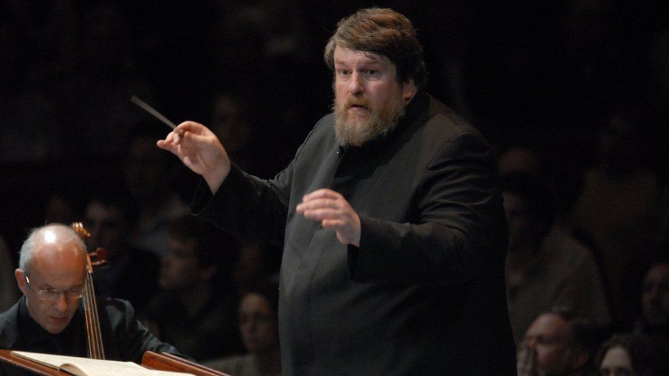 Oliver Knussen