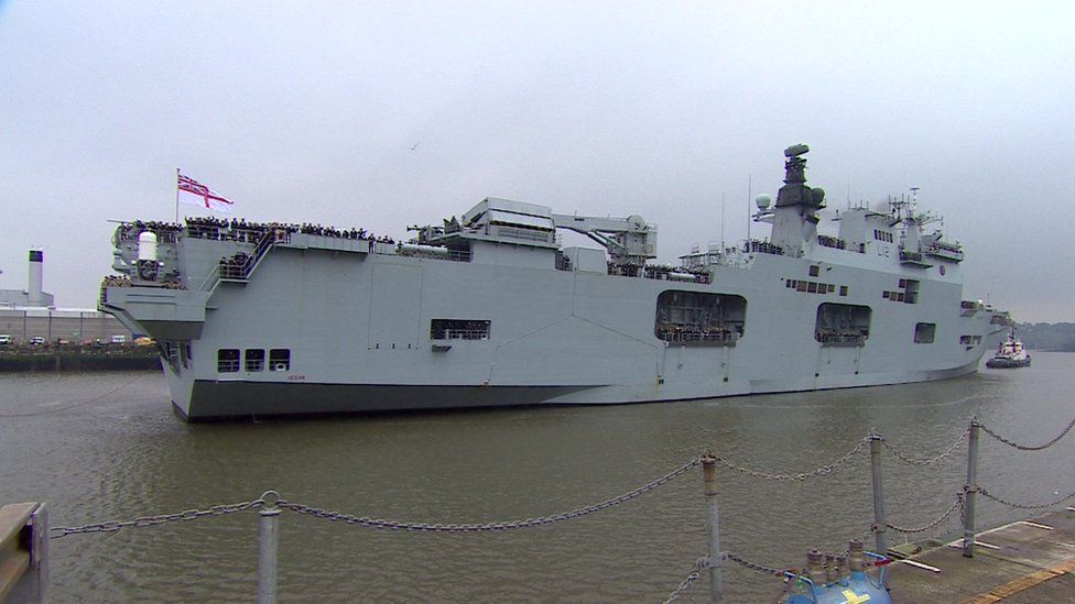 HMS Ocean sails into Devonport base for the final time - BBC News